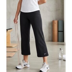 Y2K Nike Fit Dry Black Bootcut Flare Crop Capri Pants Size M Medium